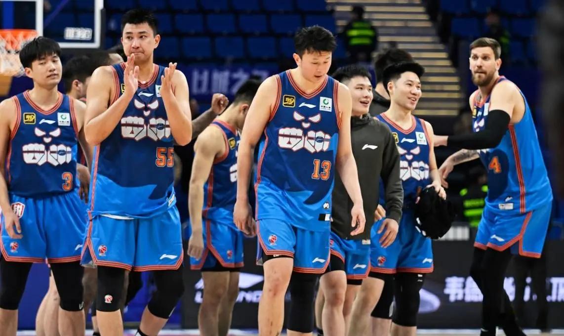 AA, 夏虽然受到, 严重 AA, 夏虽然受到, 严重