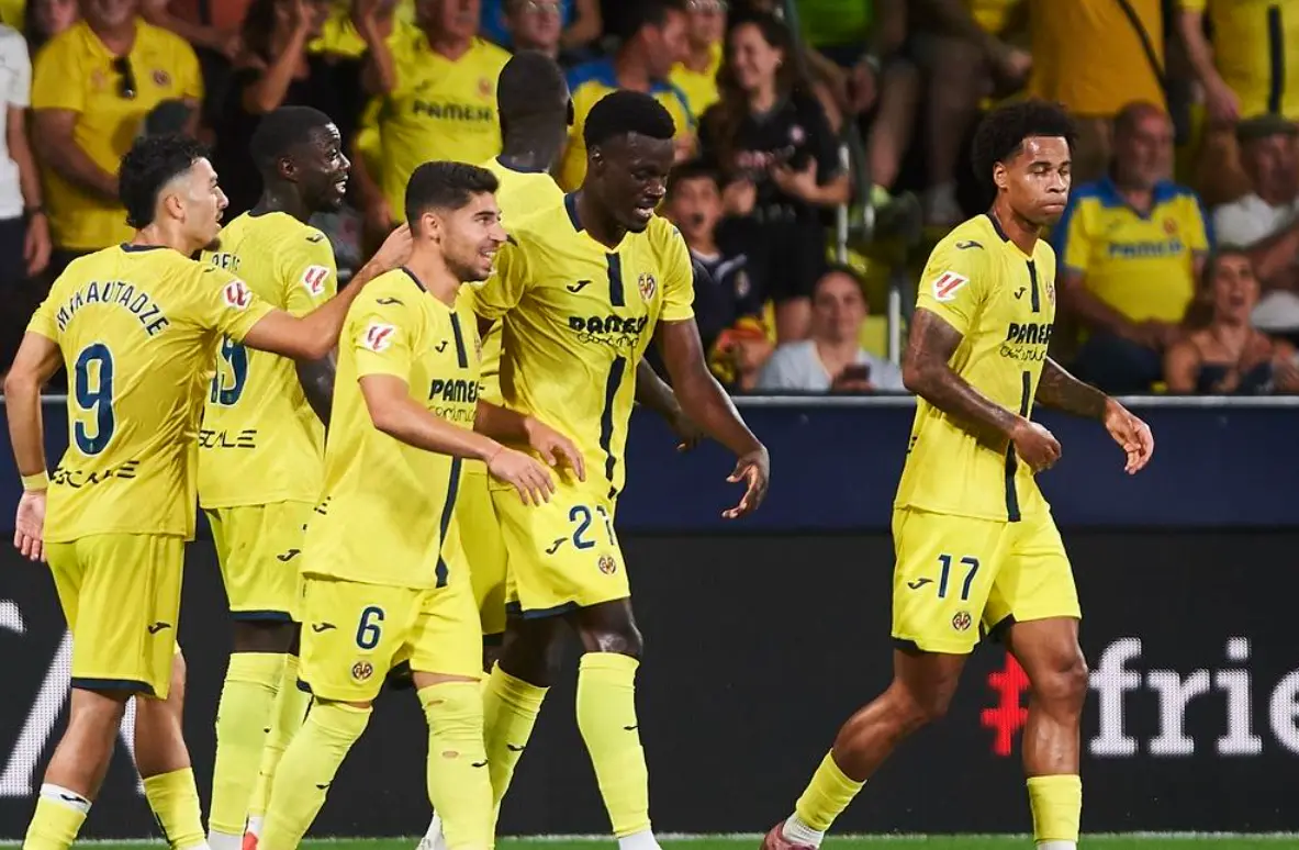 球了, 击败西班牙