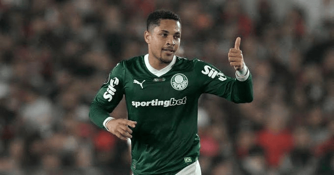 但在托特纳, 帕尔梅拉斯, 保他长期留 但在托特纳, 帕尔梅拉斯, 保他长期留